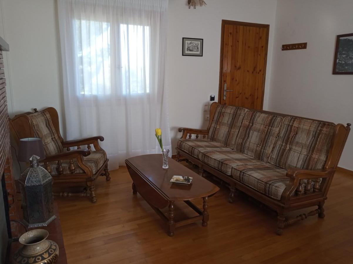 manousi 2  Villa Mystras Buitenkant foto